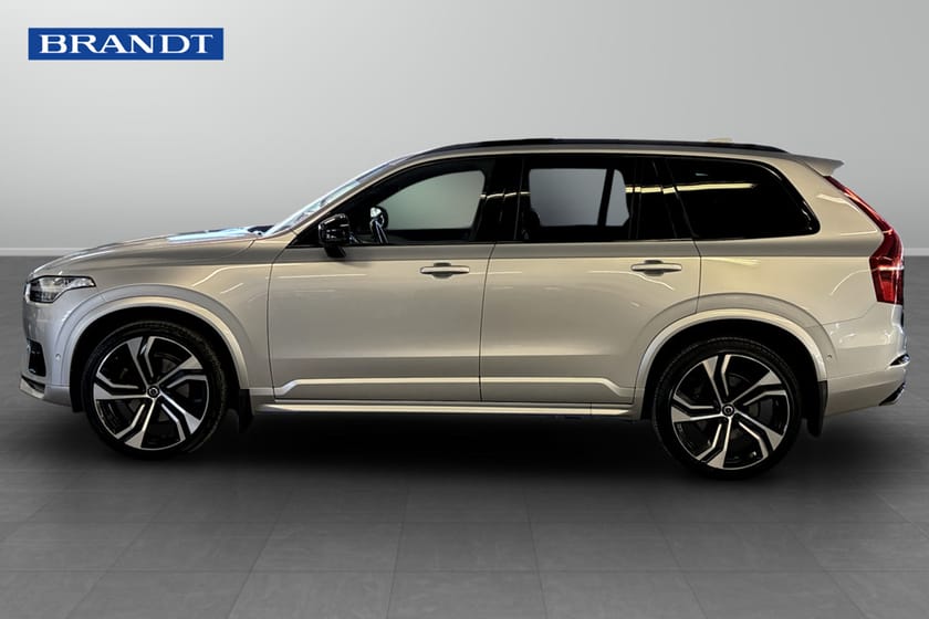 Bild 3 av Volvo XC90 7 Säten B5 AWD Diesel R-Des Pro Edt 7-säten