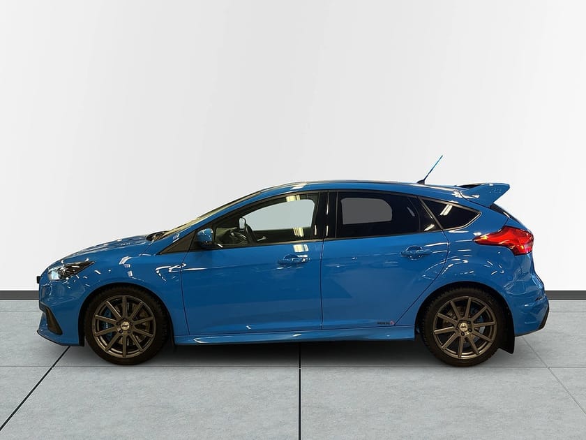 Bild 4 av Ford Focus RS S&V-däck/Kamera/P-sens/Navi/Led-ramp/RS