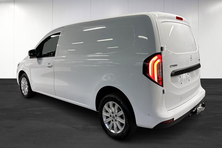 Bild 3 av Mercedes-Benz Citan 112 CDI SKÅP L2 SPECIAL EDITION | Backkamera | Drag | Smartphone