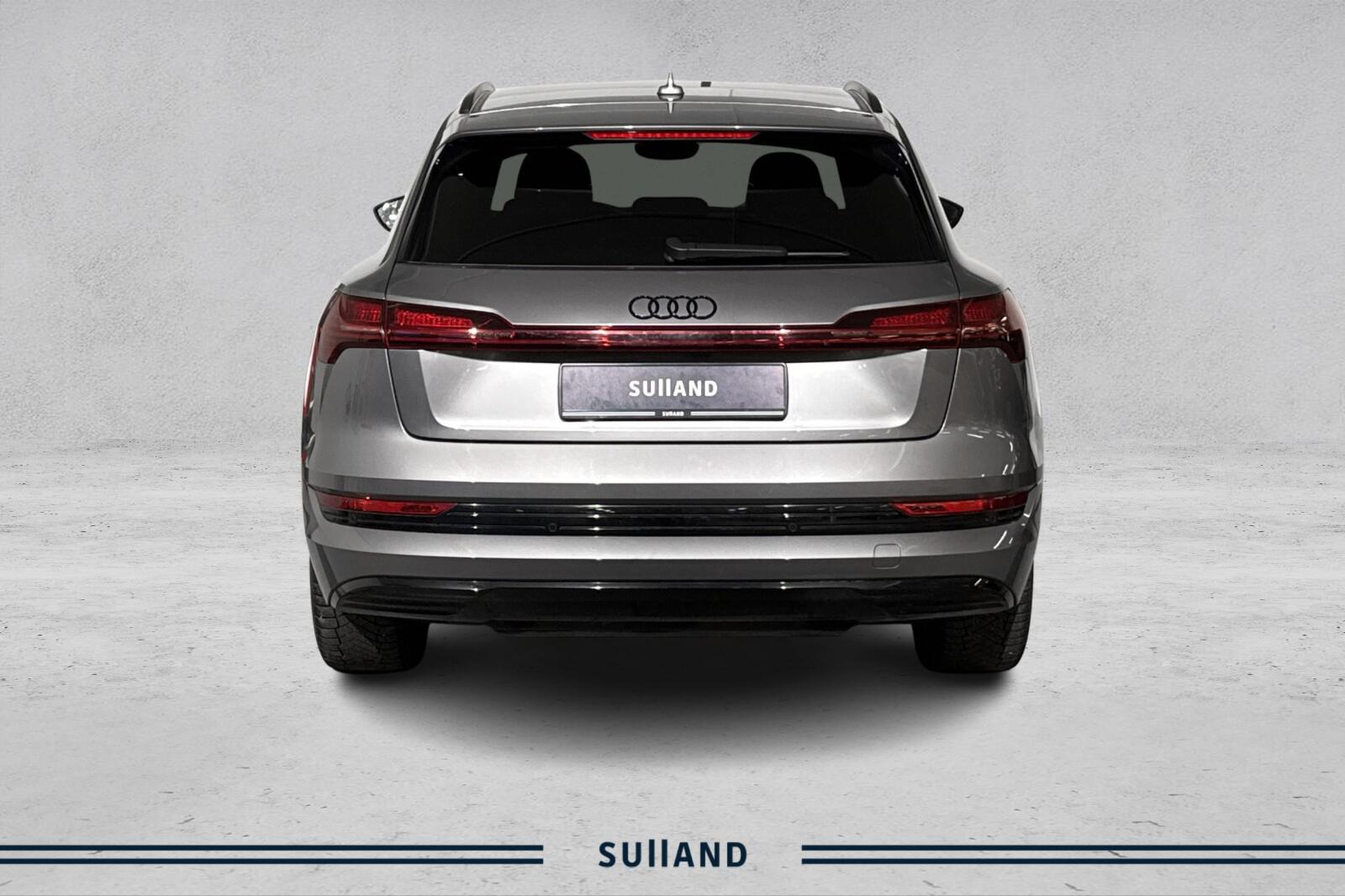 Thumnail bilde 3 av Audi e-tron 55 quattro