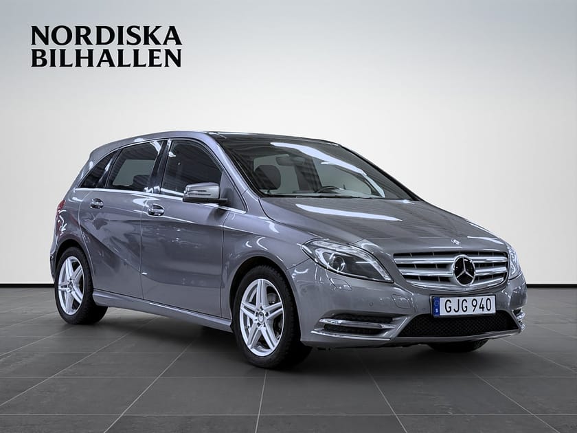 Bild 1 av Mercedes-Benz B 220 4MATIC 7G-DCT Nyservad Pano Helskinn P-sensorer