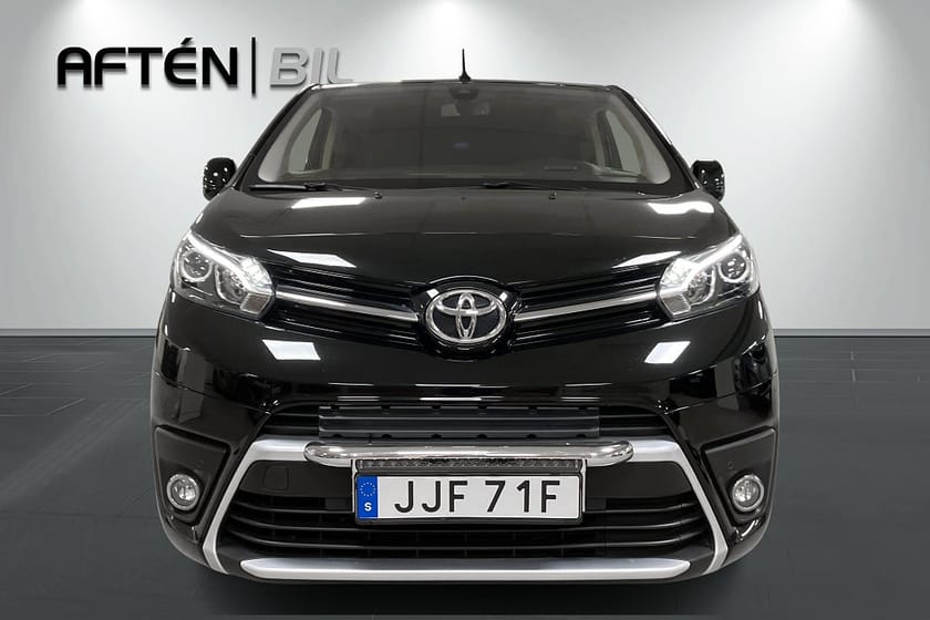 Bild 3 av Toyota ProAce Crew Cab Electric Professional dubbelhytt 360kamera