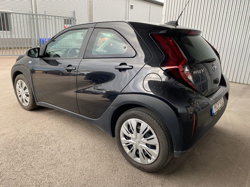 Bild 2 av Toyota Aygo X 1.0 VVT-i Play /