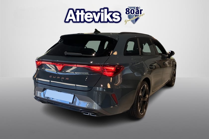 Bild 2 av CUPRA Leon Sportstourer eTSI 150hk Edge-pkt *Privatleasing*