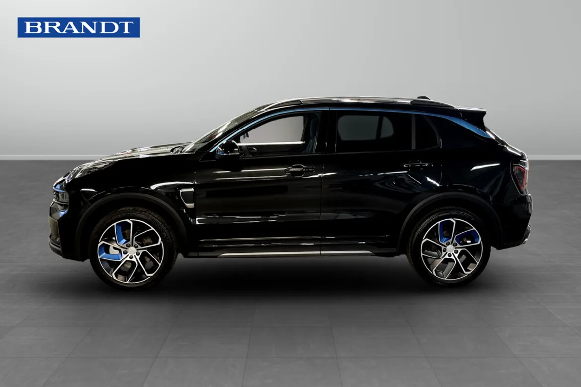Lynk & Co 01 PHEV