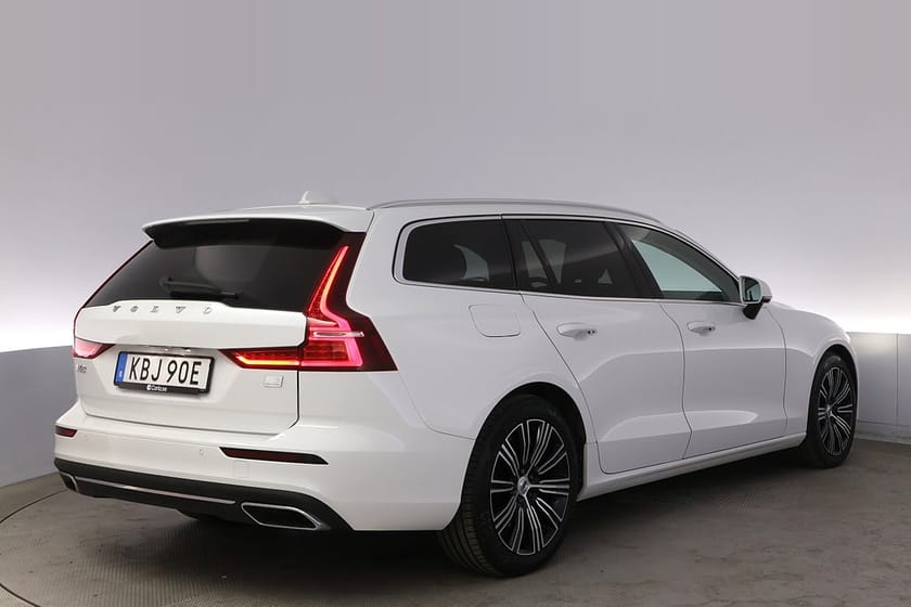 Bild 5 av Volvo V60 Recharge T6 AWD Inscription Exp Drag BLIS Kamera