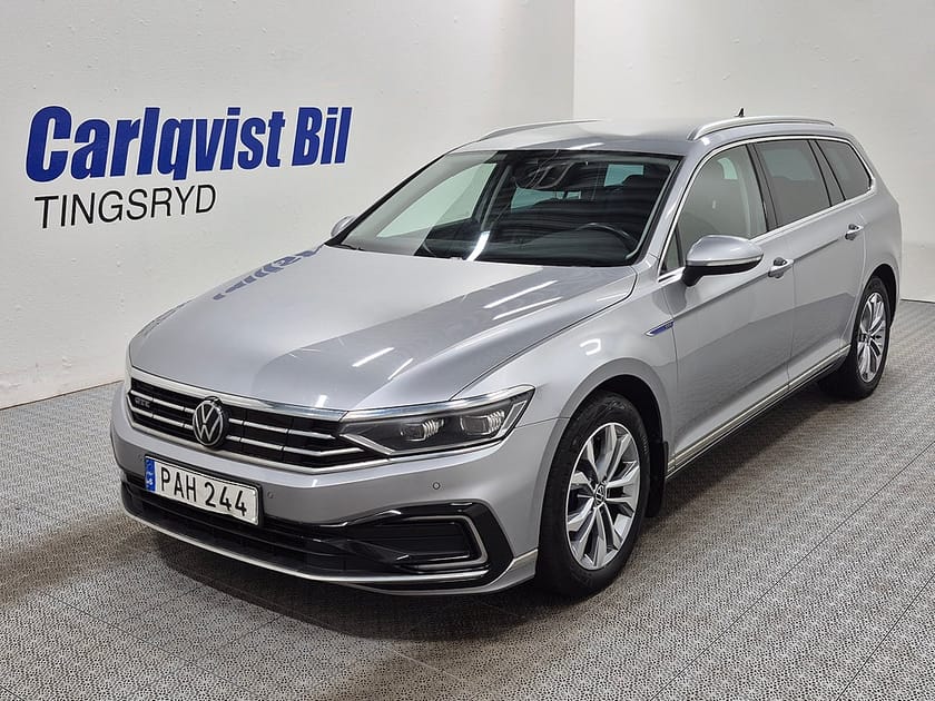 Bild 1 av Volkswagen Passat Sportscombi GTE Plug in 218HK Executive