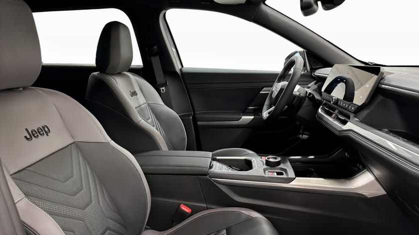 Bild 3 av Jeep Compass SUMMIT BEV FIRST EDT PREMIUM