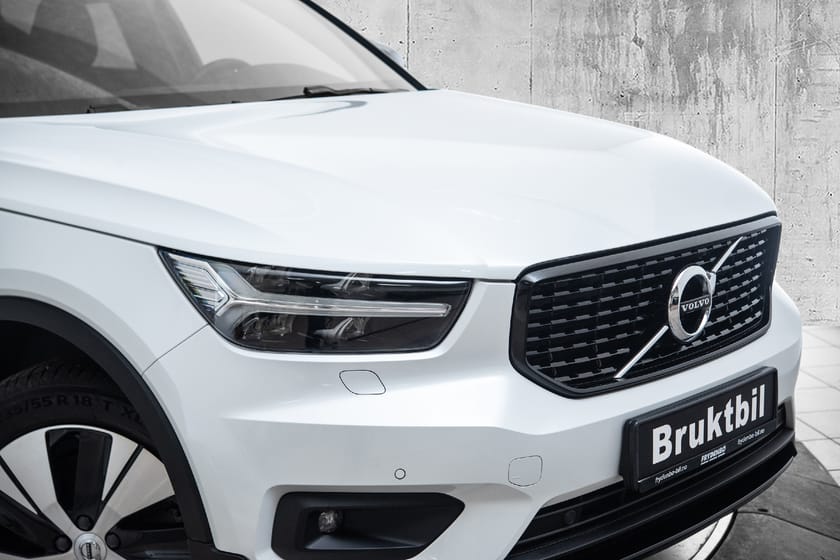 Bilde 2 av Volvo XC40 Recharge T5 R-Design KROK|360|H&K|19"|ACC|8år*