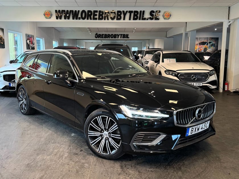 Bild 1 av Volvo V60 Recharge T6 AWD Inscription Drag Gps VOC Pilot assist