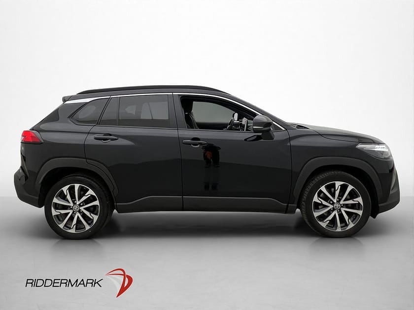 Bild 4 av Toyota Corolla Cross Hybrid AWD-i Executive JBL Skinn Kamera