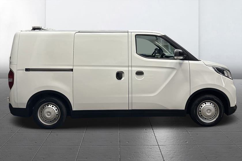 Bild 5 av Maxus e-Deliver 3 52.5 kWh L1H1 CCS Kamera CarPlay BT MOMS