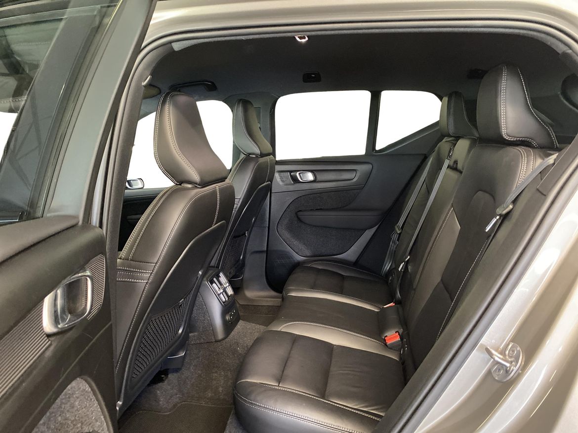 Volvo XC40 2022 - miniatyr 7