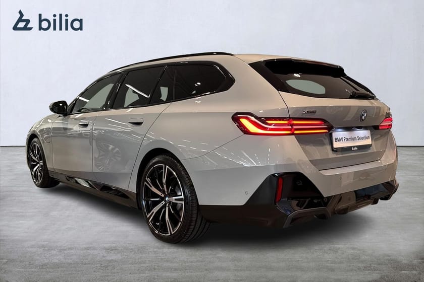 Bild 2 av BMW 530e xDrive Touring M-sport | B&W | Drag | 360 |