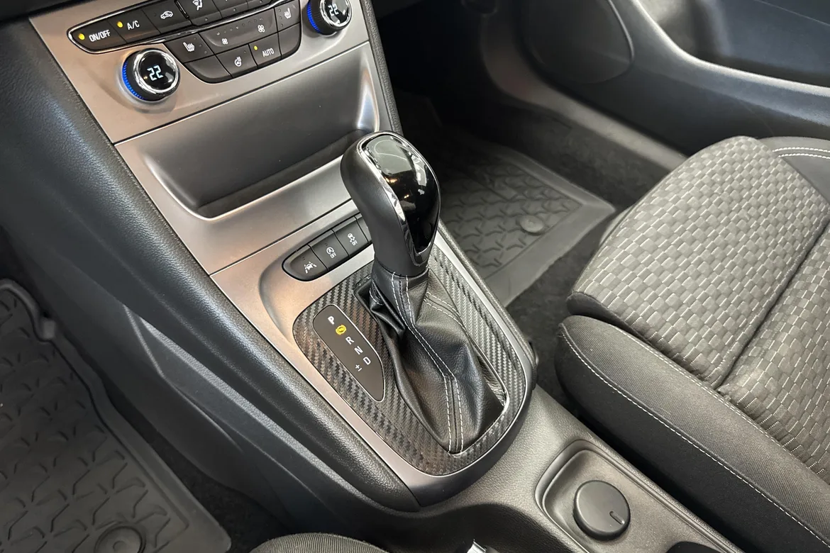 picture of a car