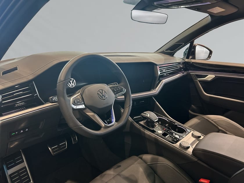 Bild 5 av Volkswagen Touareg R eHybrid 3.0 462hk 4Motion