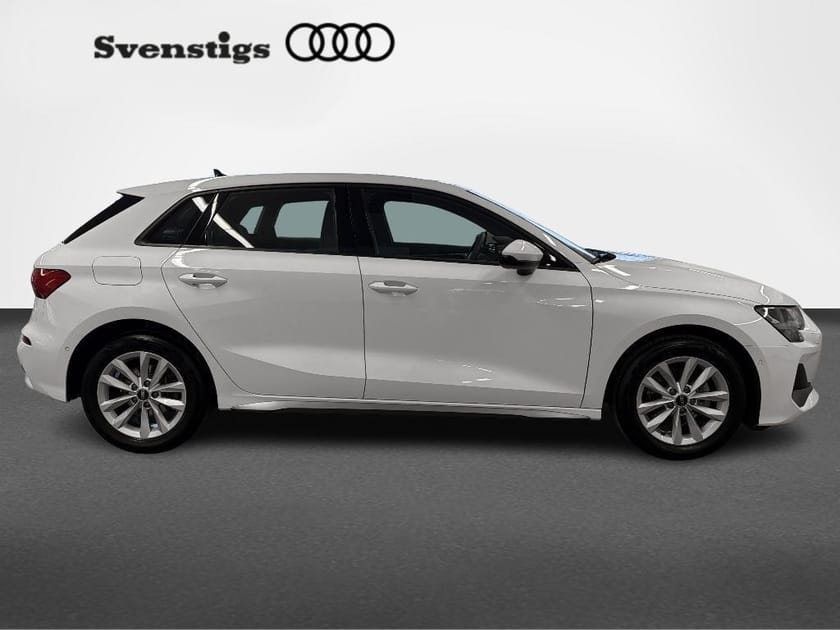 Bild 2 av Audi A3 Sportback 35 TFSI 35TFSI 150hk Proline Backkamera