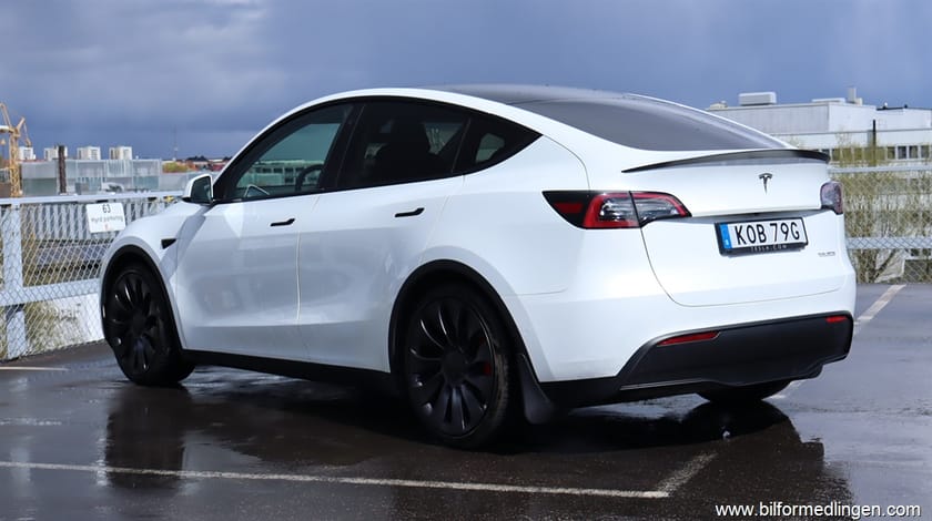 Bild 4 av Tesla Model Y Performance AWD 1 ägare