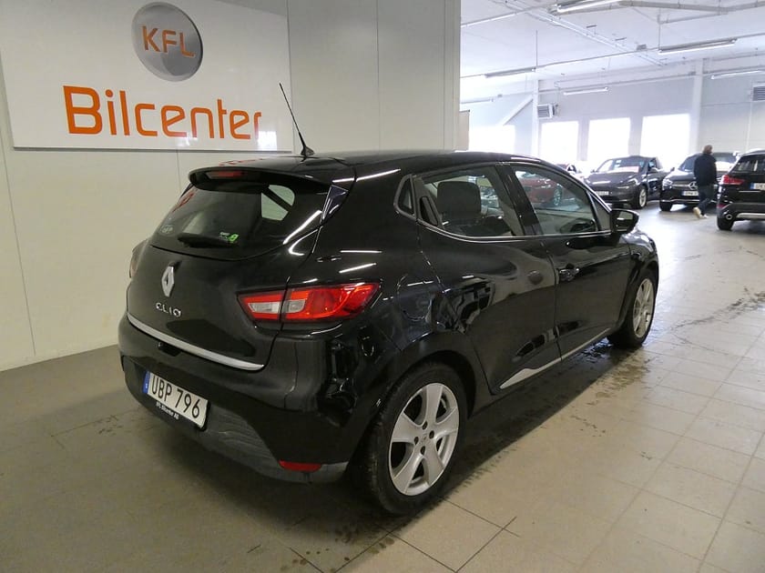 Bild 5 av Renault Clio 1.2 TCe  Aut-Mvärmare-Navigation-V-Däck