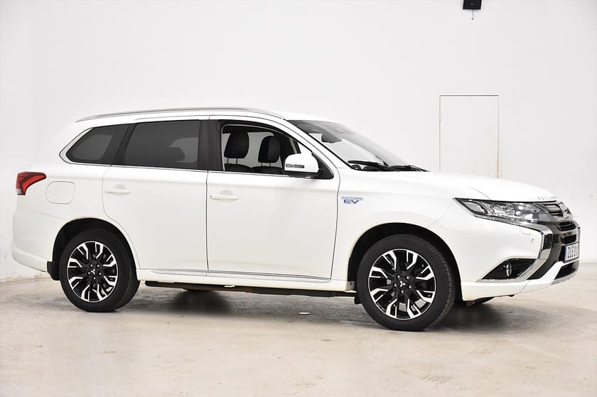 Bild 5 av Mitsubishi Outlander PHEV Plug-in Drag Rattvärme B-kam 1391kr/mån 1,99%