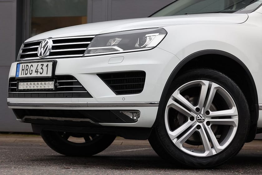 Bild 4 av Volkswagen Touareg 3.0 TDI 4M 204hk Skinn Värmare Drag PDC
