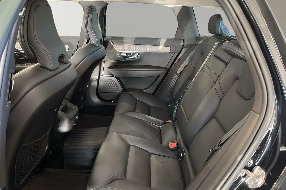 Volvo V90 Cross Country