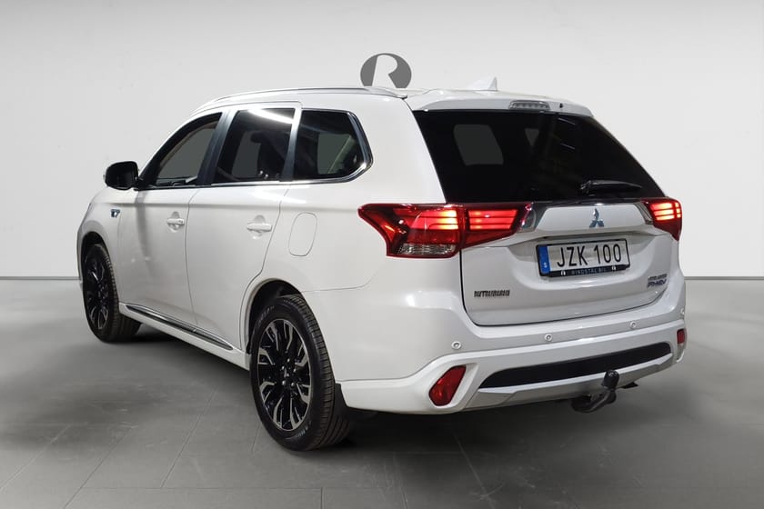 Bild 5 av Mitsubishi Outlander PHEV 203 HK AUT AWD BUSINESS 360° DRAG SKINN PDC 18"