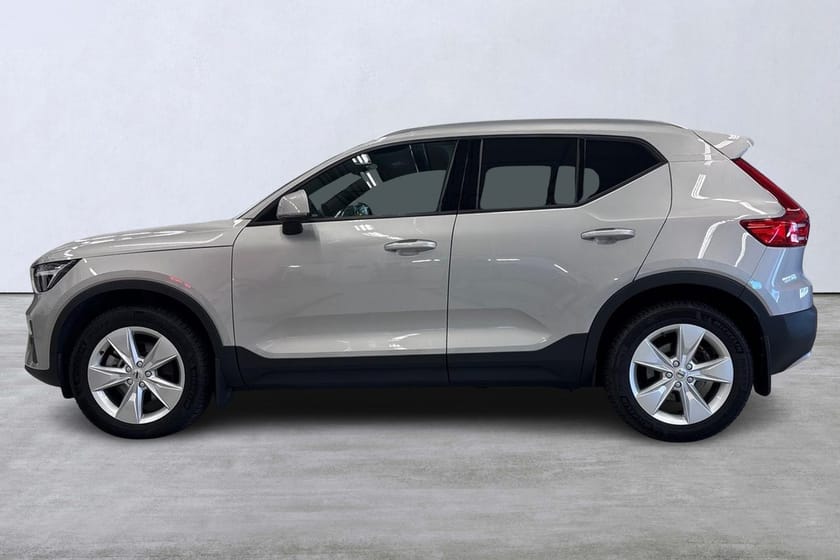 Bild 2 av Volvo XC40 B4 FWD Bensin Core SE II