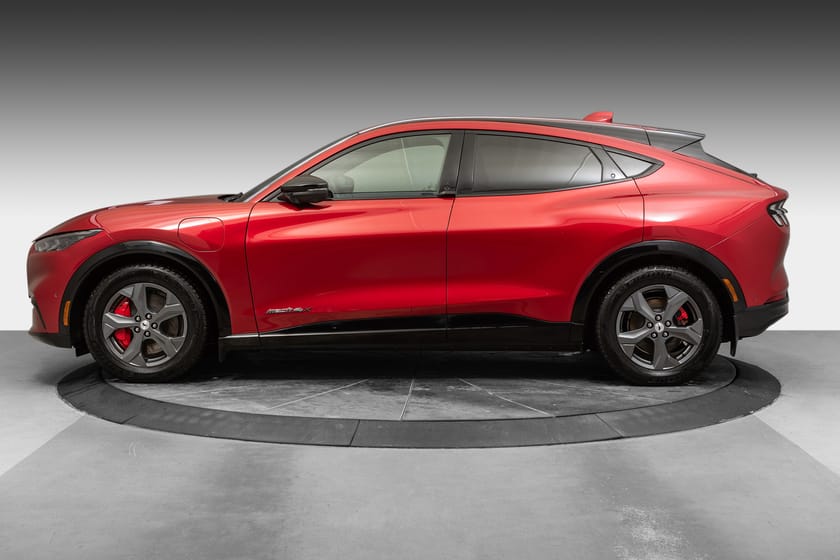 Bilde 2 av Ford Mustang Mach-E Long Range AWD 540WLTP,  AdaptivCruise +++