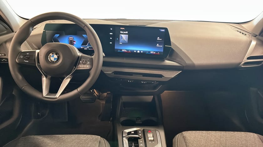 Bild 4 av BMW 120 Driving Assistant Backkamera Apple Carplay Android Auto