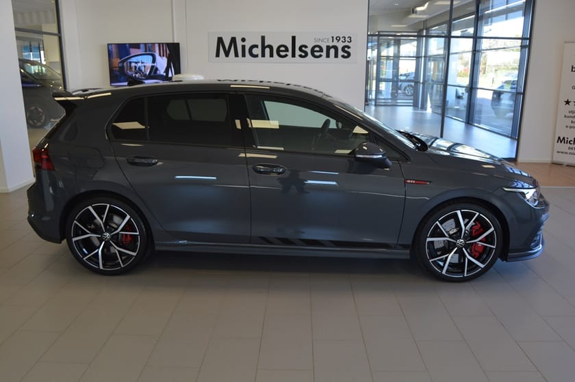 Bild 4 av Volkswagen Golf GTI Clubsport 2.0 TSI 300 DSG7 DCC / Läderklädsel