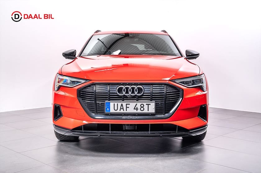 Bild 3 av Audi e-tron 55 quattro 95 kWh 408HK PROLINE DRAG P-VÄRM B&O® LUFTFJÄD