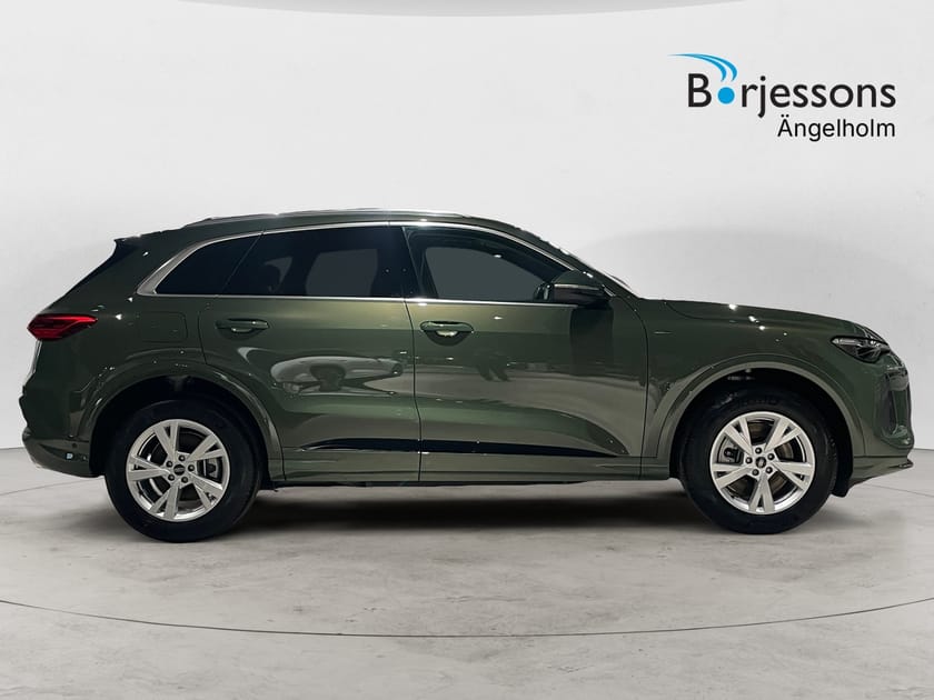 Bild 2 av Audi Q5 e-hybrid quattro SUV PROLINE 299 HK S TR