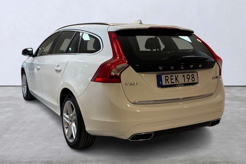 Bild 4 av Volvo V60 D5 AWD Twin Engine Classic Momentum