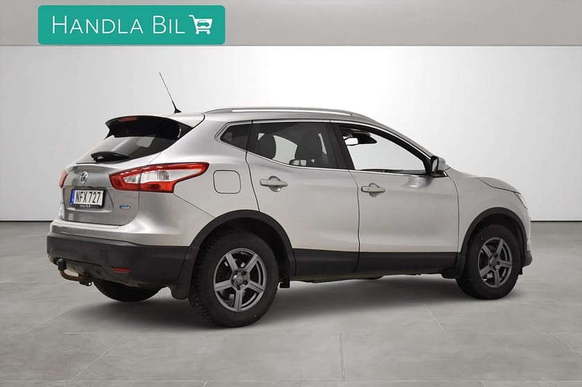 Bild 5 av Nissan Qashqai 1.5 dCi Tekna 360-Kamera Skinn Dragkrok 110hk