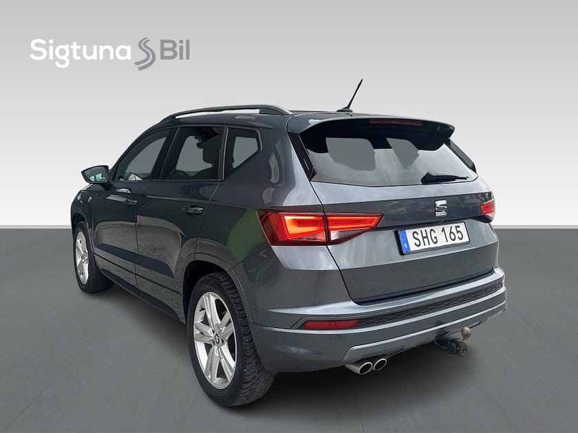 Bild 4 av SEAT Ateca 2.0 TSI 4Drive FR / Pano / 360 Kamera / Drag