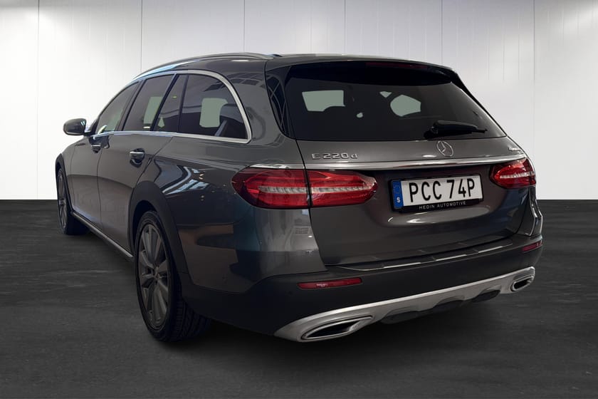 Bild 3 av Mercedes-Benz E 220 d 4MATIC All-Terrain All Terrain BURMESTER / MULTIBEAM  / DRAG
