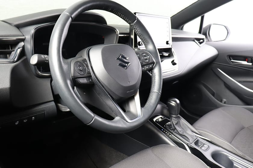 Bild 5 av Suzuki Swace Hybrid 1.8 122hk Select B-Kamera Vinterhjul Leasbar
