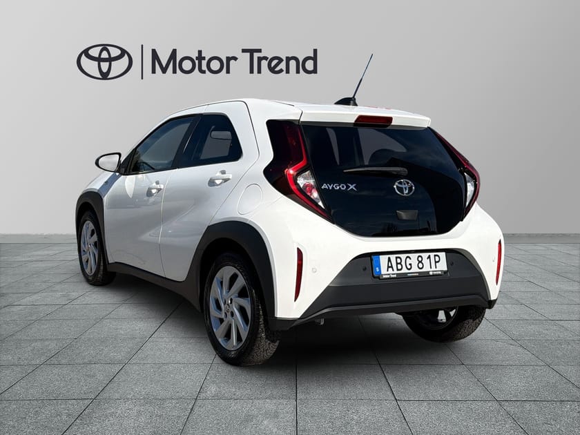 Bild 3 av Toyota Aygo X 1.0 M5 PLAY COMFORT STYLE PACK V-HJUL