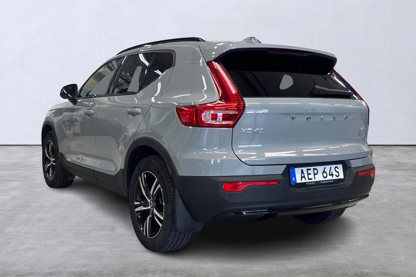 Bild 4 av Volvo XC40 B3 FWD Bensin Plus Dark