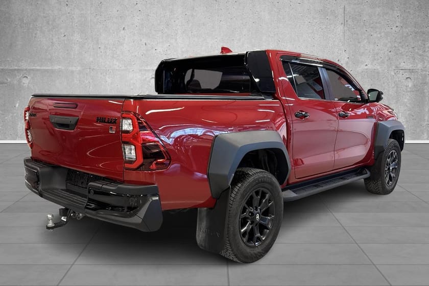 Bilde 5 av Toyota Hilux Dobbelcab 2.8 Diesel D-4D Automat 6 gir 4x4 GR SPORT ll