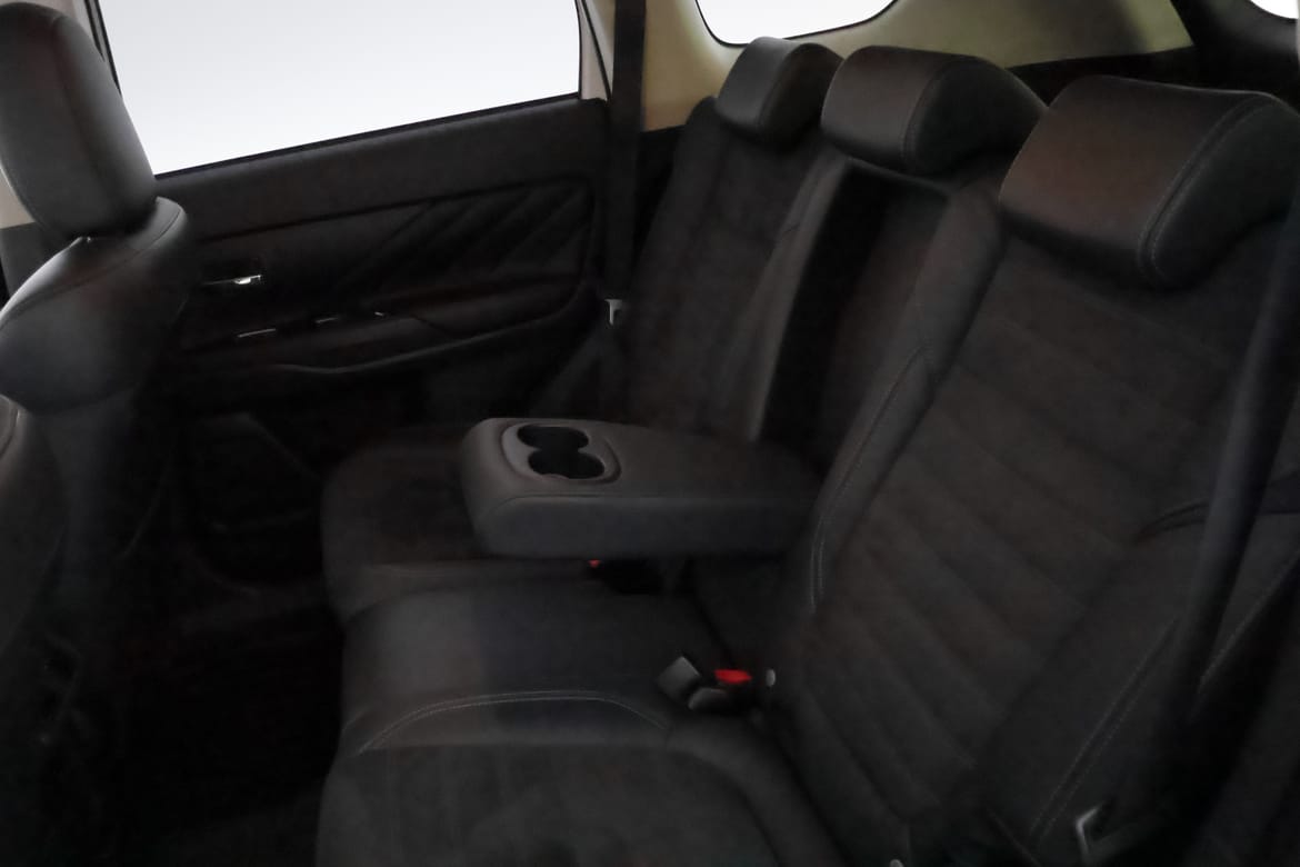 Mitsubishi Outlander 2020 - miniatyr 20