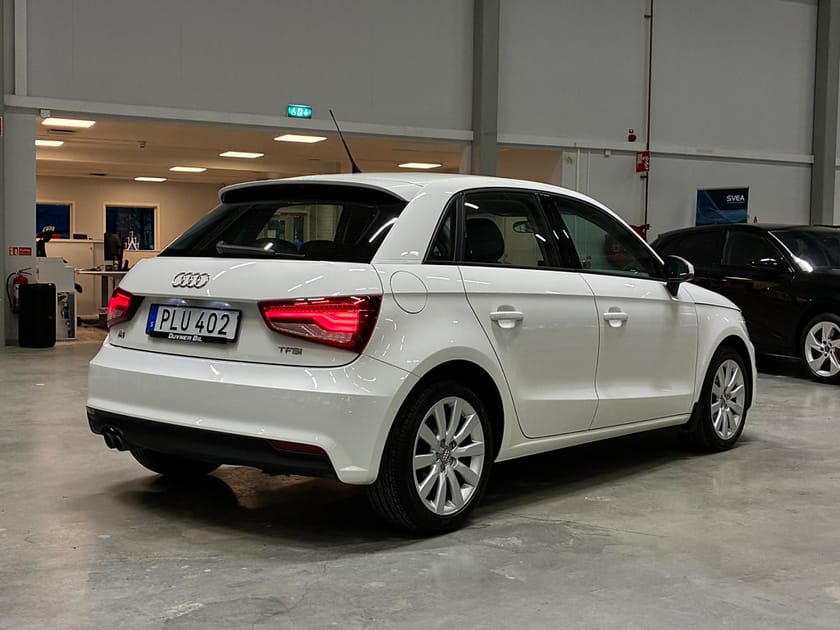 Bild 4 av Audi A1 Sportback 1.4 TFSI Proline | V-hjul
