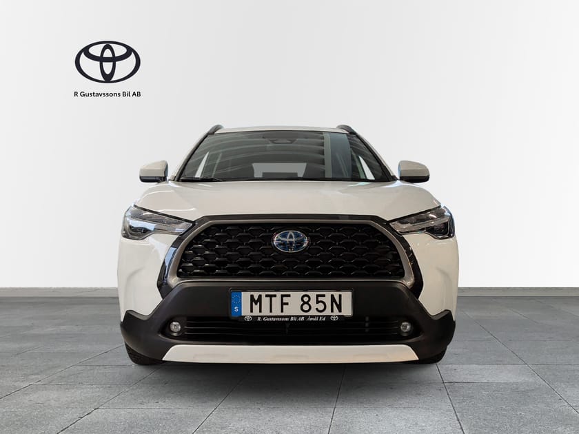Bild 5 av Toyota Corolla Cross Hybrid AWD-i Style Dragkrok