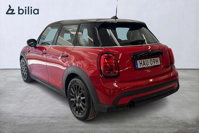 Bild 2 av MINI Cooper 5d AUT / EXPERIENCE / NAV / BACKKAMERA / APPLE CARPLAY