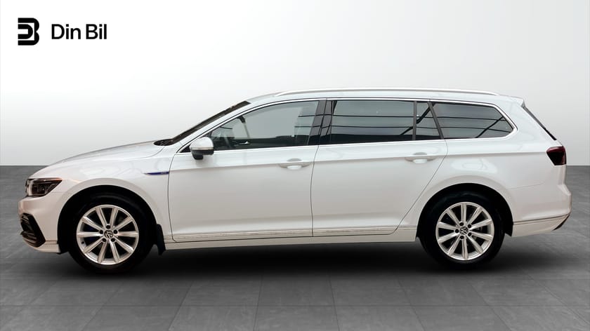 Bild 2 av Volkswagen Passat Sportscombi GTE SC 1.4 TSI  Executive/Drag/Värmare
