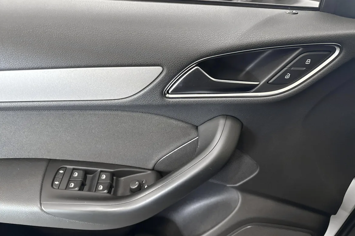 picture of a car