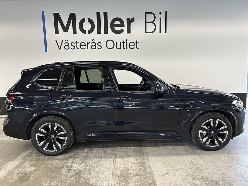 Bild 4 av BMW iX3 M-Sport 80 kWh 286hk Drag Nav Värmare Panorama