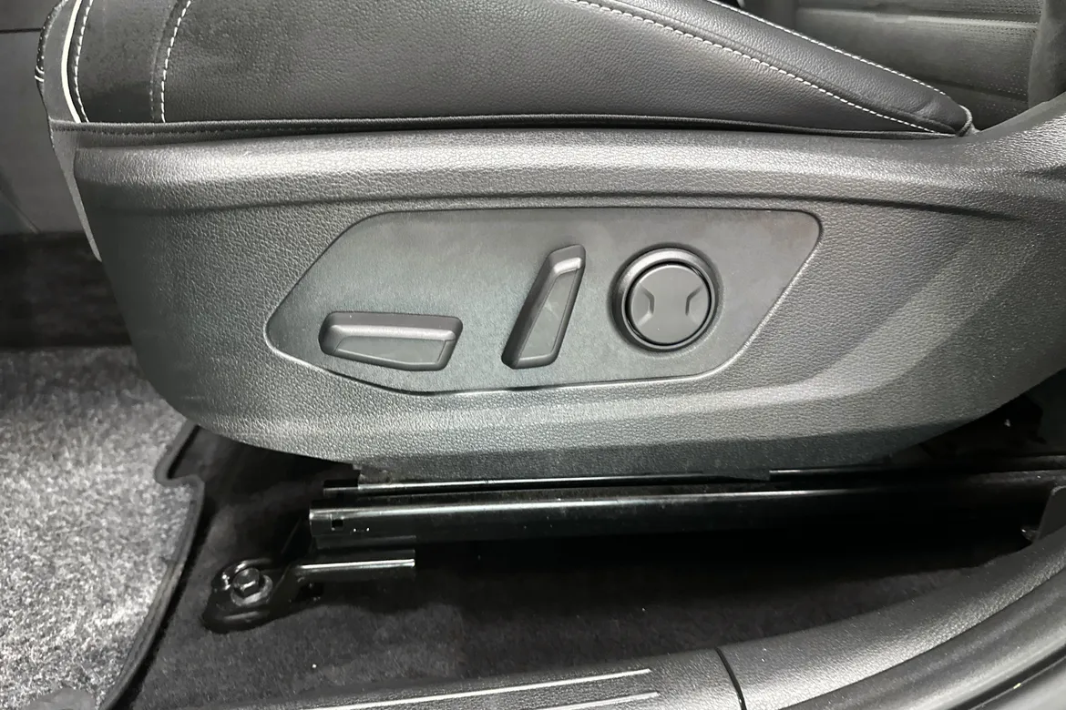 picture of a car