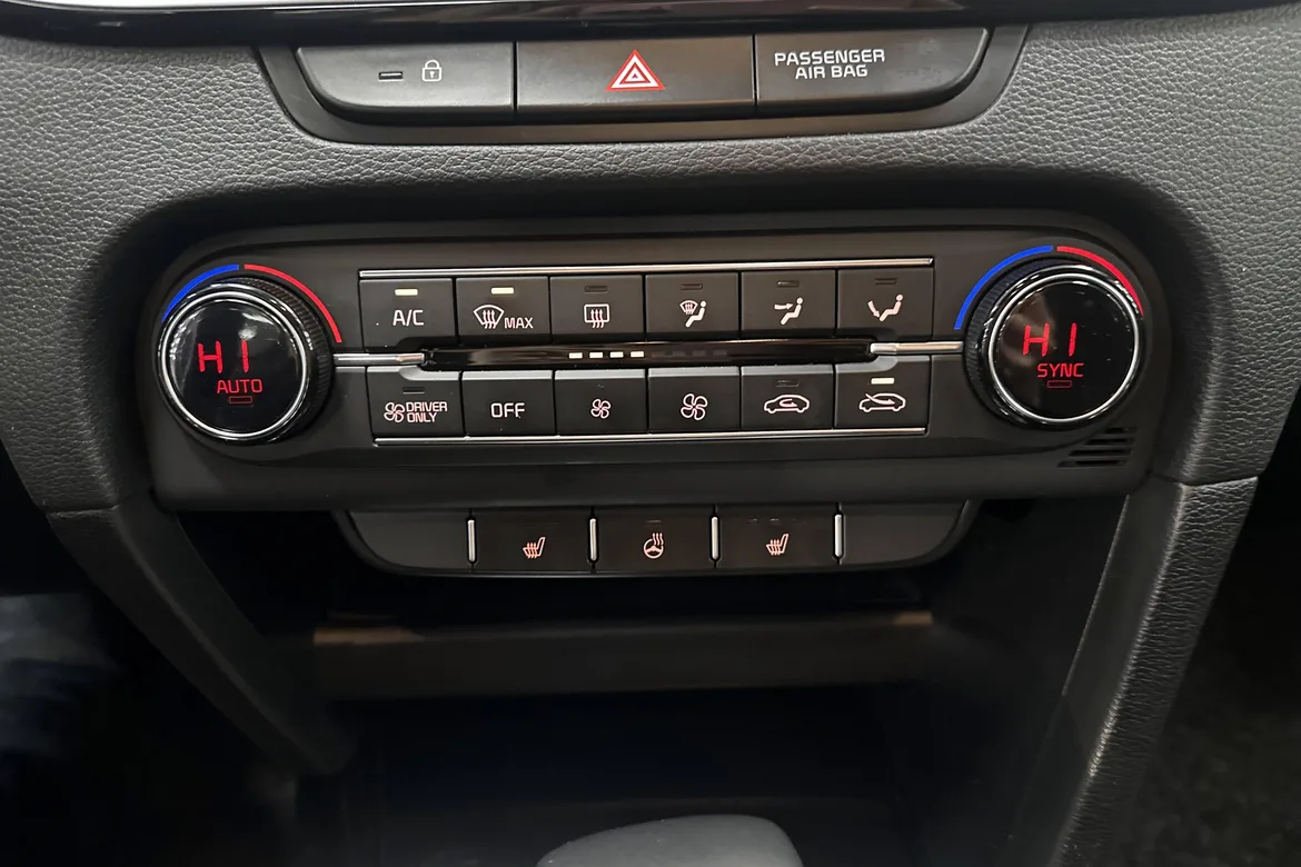 picture of a car